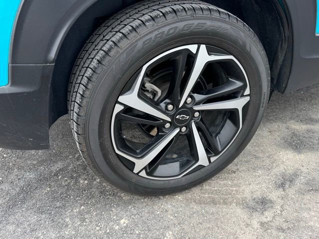 Used 2021 Chevrolet TrailBlazer RS w/ Technology Package image 39