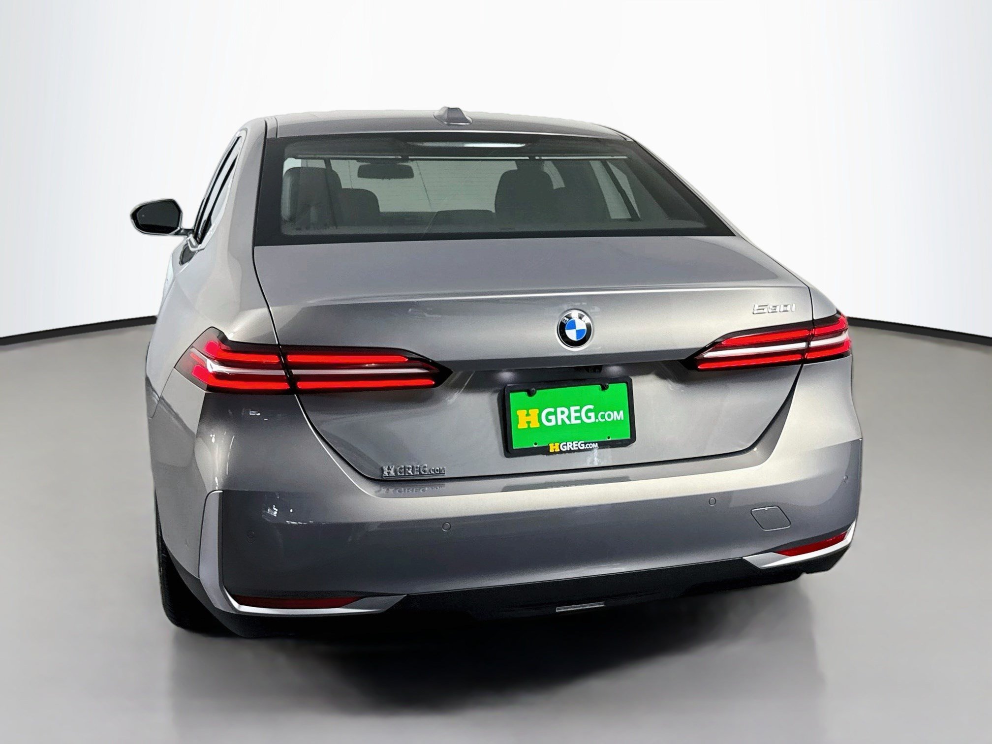 Used 2026 BMW 530i RWD image 8