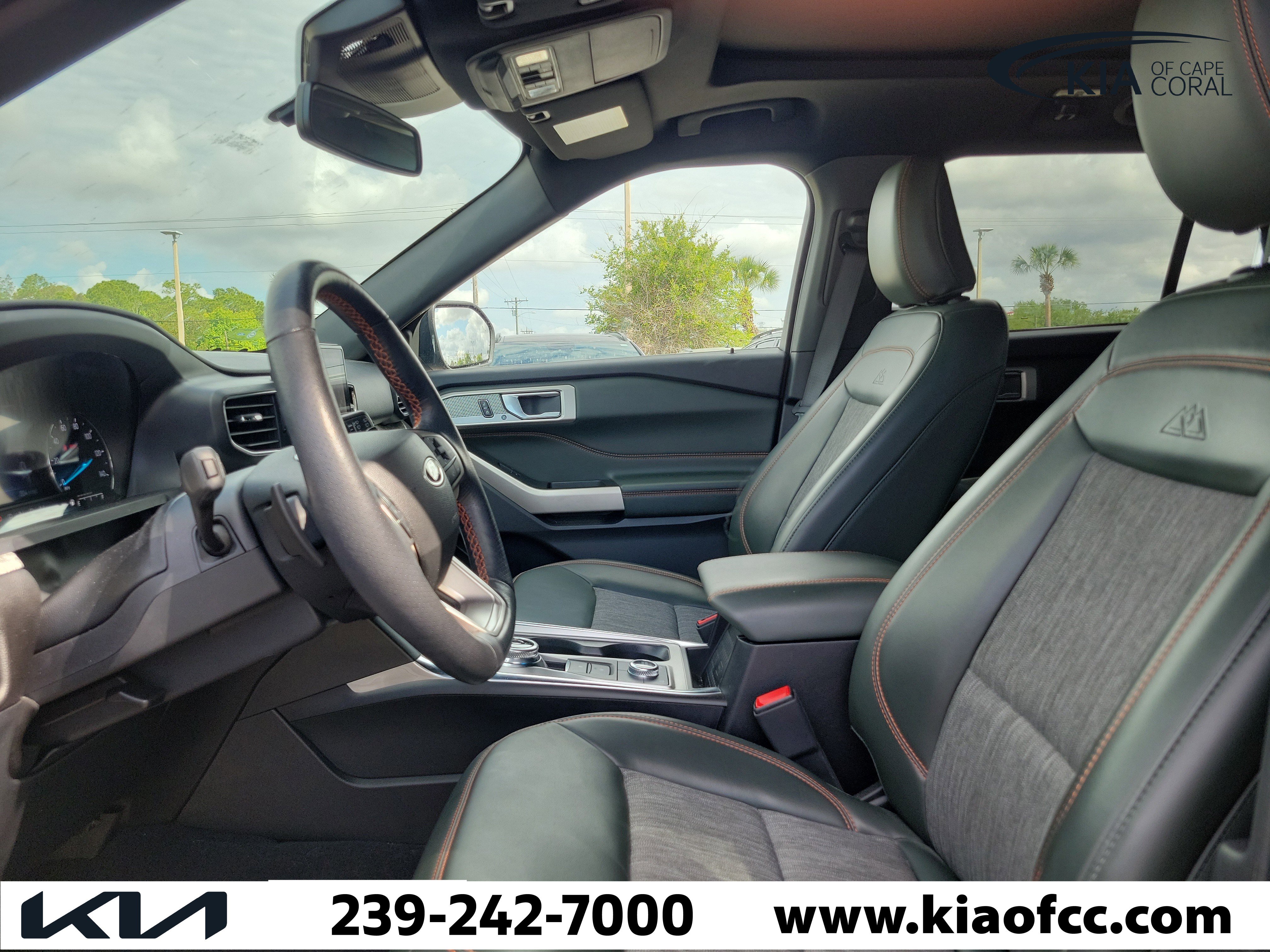 Used 2022 Ford Explorer Timberline w/ Timberline Technology Package AWD/4WD image 22