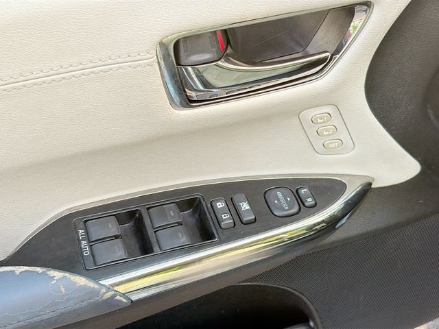 Used 2015 Toyota Avalon XLE Touring FWD image 19