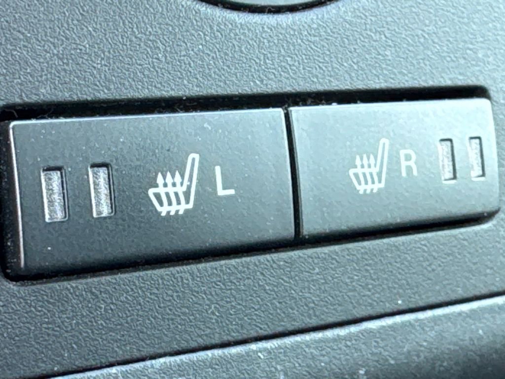 Used 2012 MAZDA CX-9 Grand Touring w/ Moonroof & Bose Audio Pkg FWD image 29