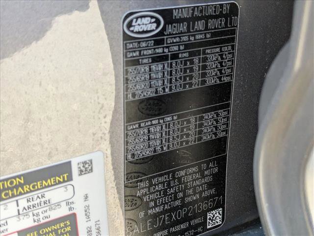 Used 2023 Land Rover Defender 110 S image 26