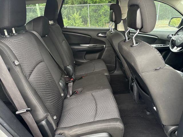 Used 2020 Dodge Journey SE w/ SE Popular Equipment Group FWD image 10