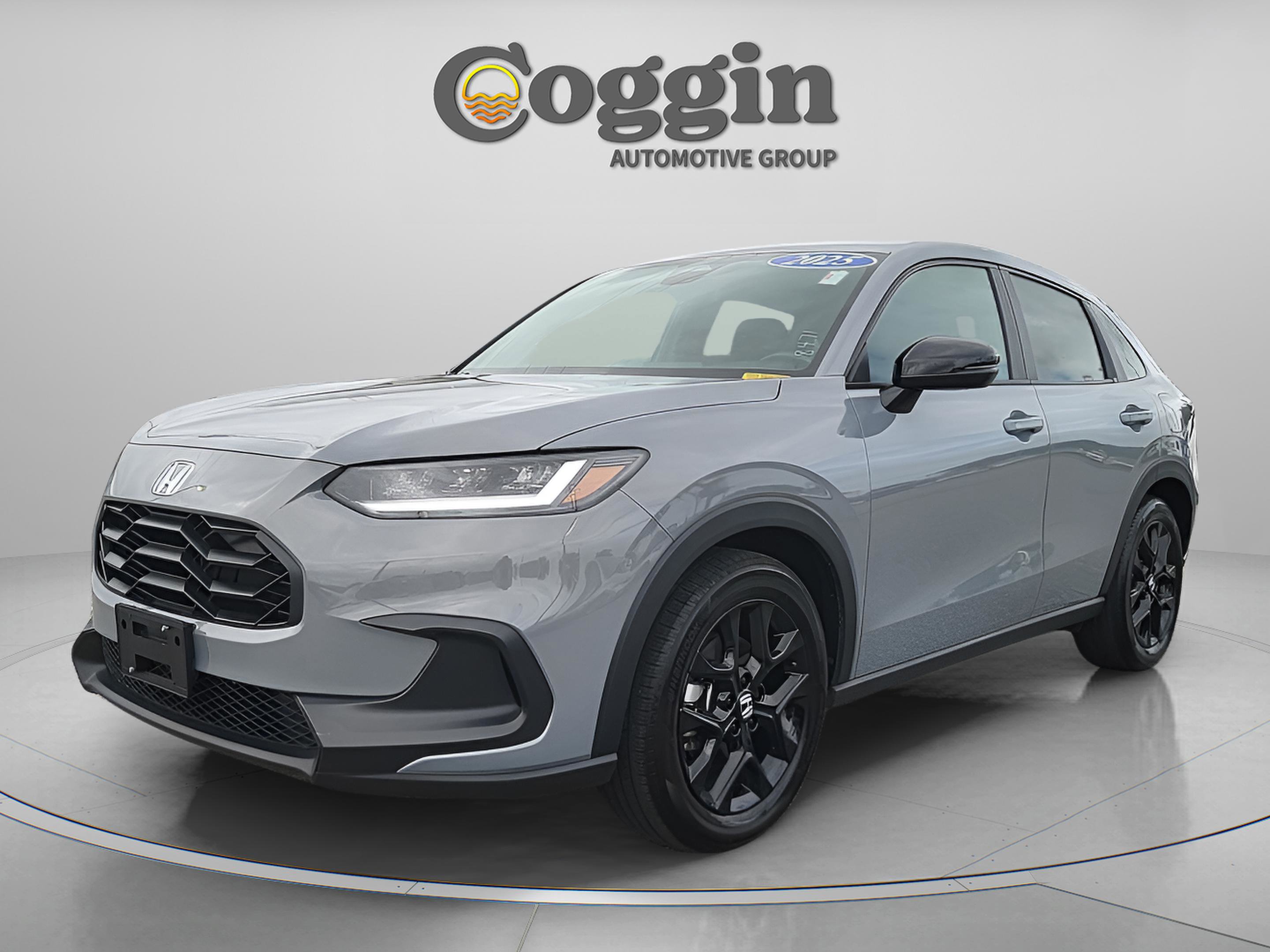 Certified 2025 Honda HR-V Sport image 2