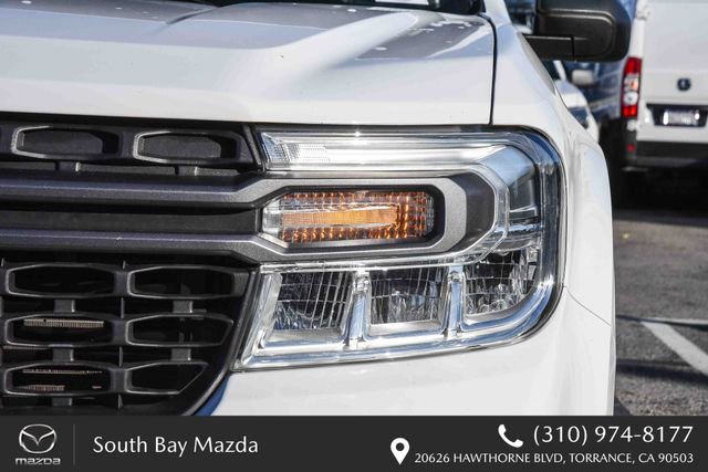 Used 2023 Ford Maverick XLT image 4