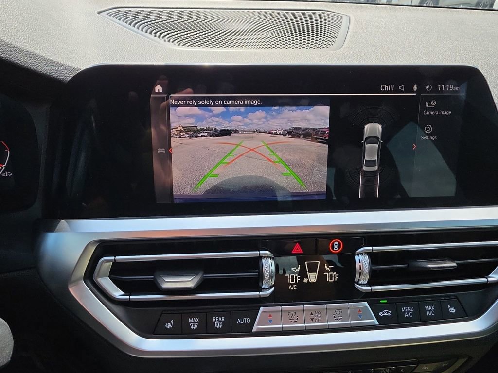 Used 2022 BMW 330i Sedan w/ M Sport Package RWD image 18