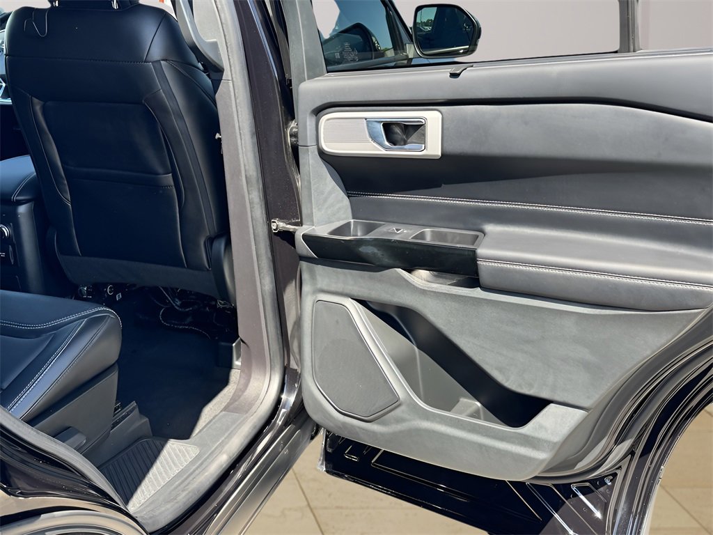 Used 2022 Ford Explorer ST w/ Equipment Group 401A image 34