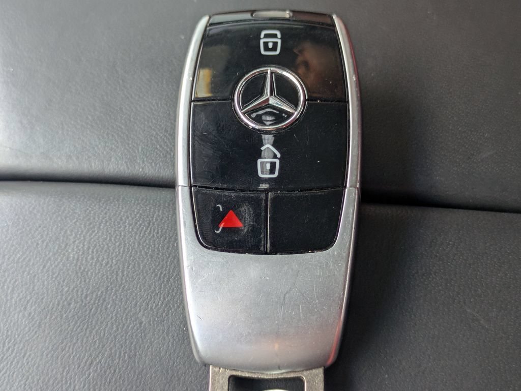 Used 2020 Mercedes-Benz G 550 image 29