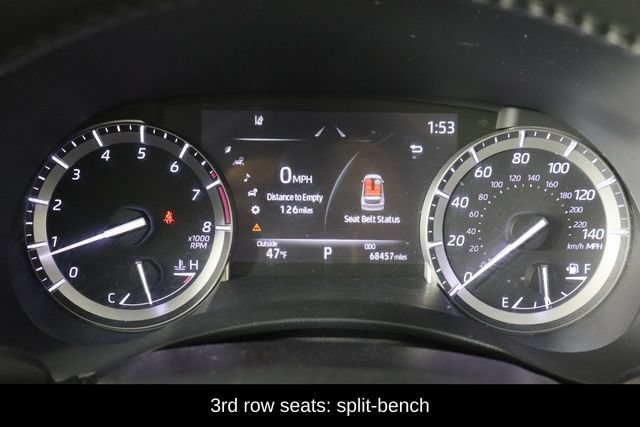 Used 2022 Toyota Highlander XLE FWD image 11