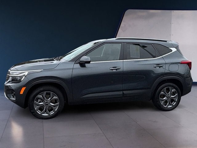 Certified 2024 Kia Seltos S AWD/4WD image 2