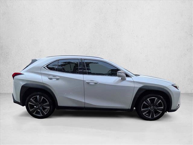 Used 2019 Lexus UX 200 w/ Accessory Package 2 image 4