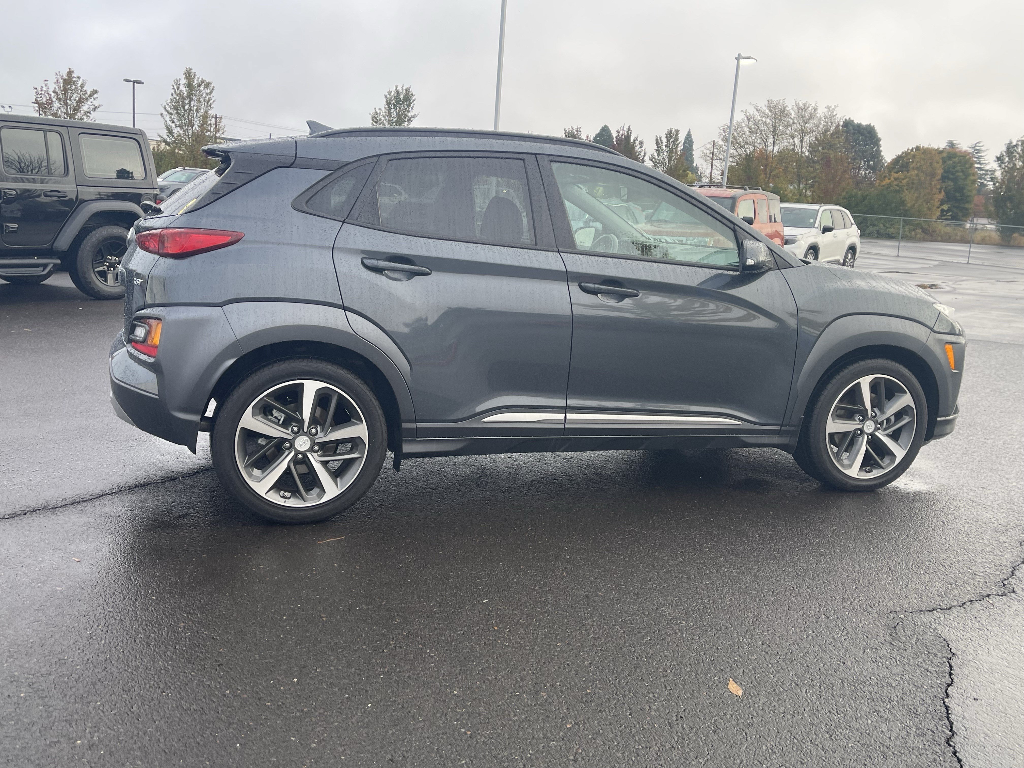 Used 2019 Hyundai Kona Limited FWD image 6