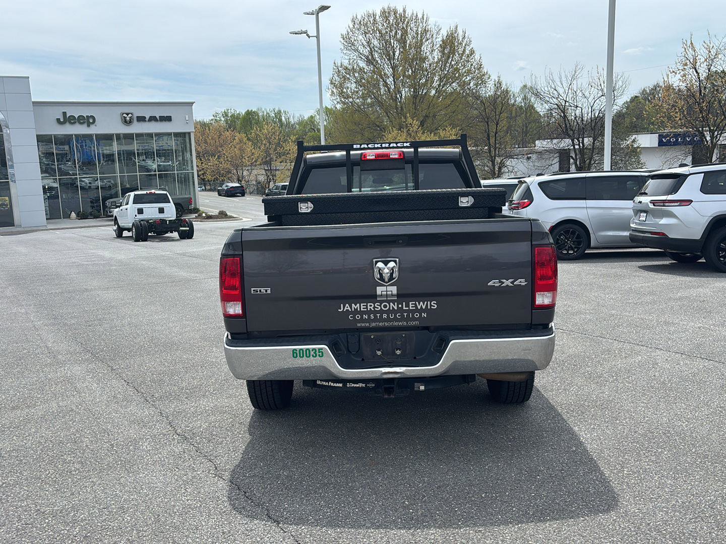 Used 2018 RAM 1500 Classic SLT image 6