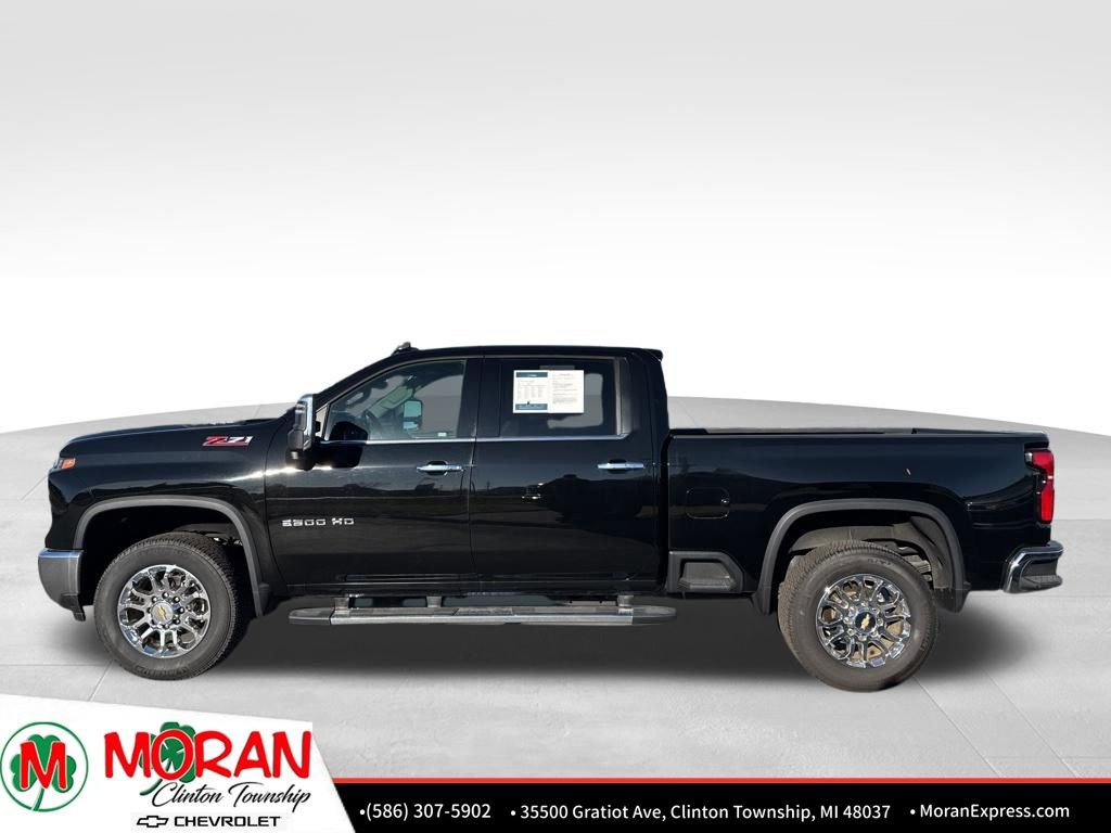 Used 2024 Chevrolet Silverado 2500 LTZ w/ LTZ Plus Package image 2