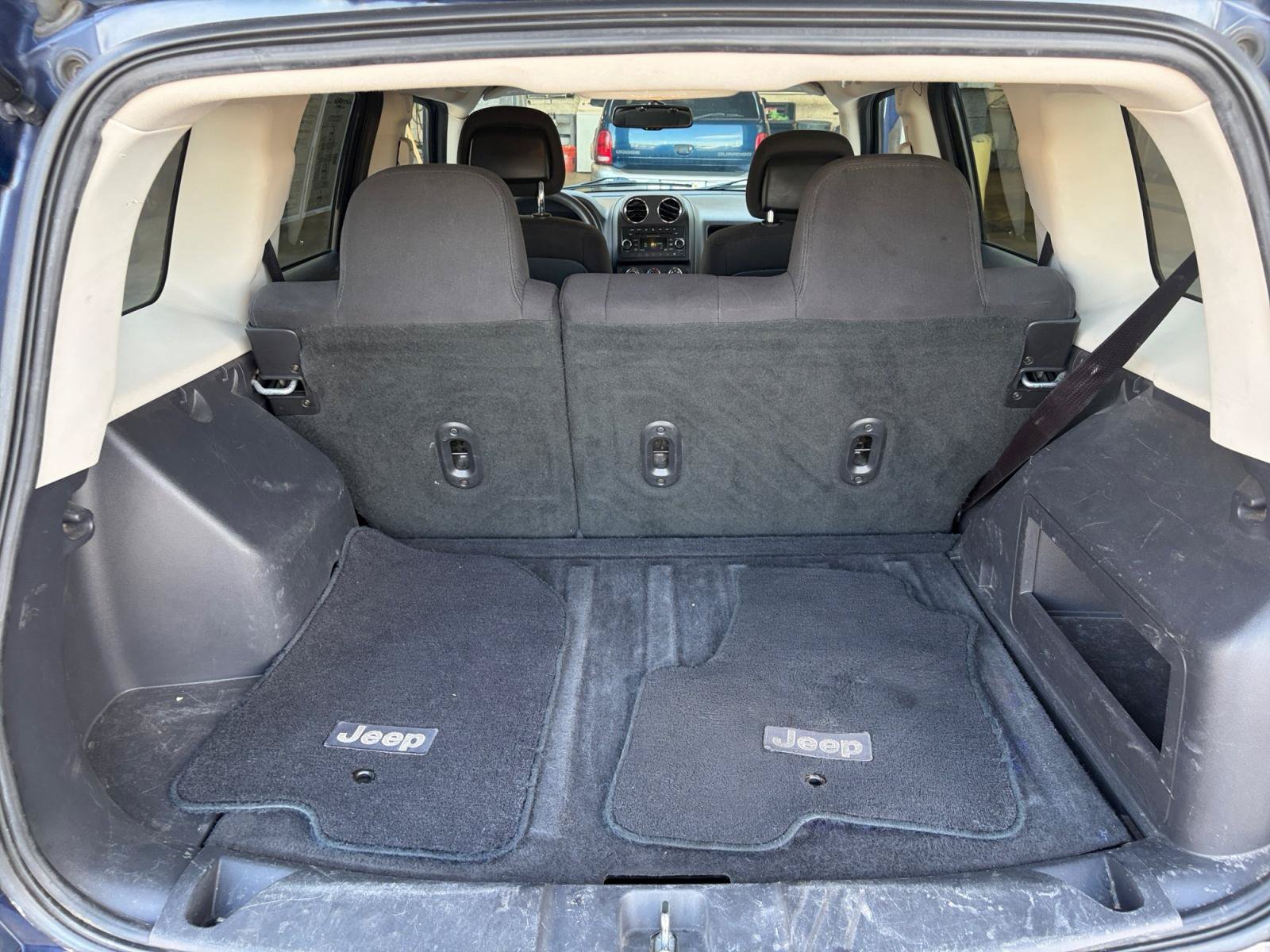 Used 2014 Jeep Patriot Sport w/ Power Value Group AWD/4WD image 29