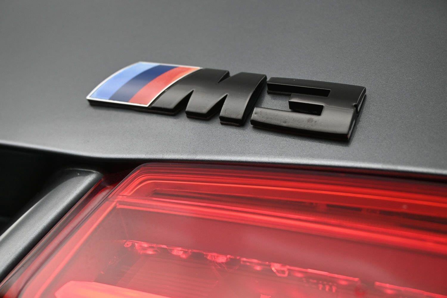 Used 2017 BMW M3 RWD image 20