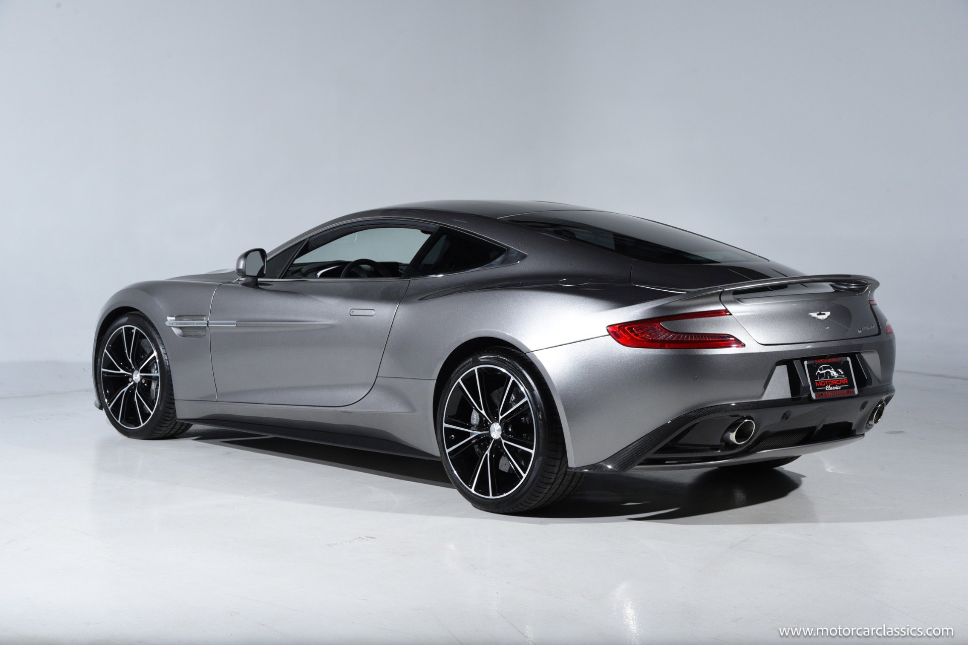 Used 2014 Aston Martin Vanquish Coupe RWD image 4