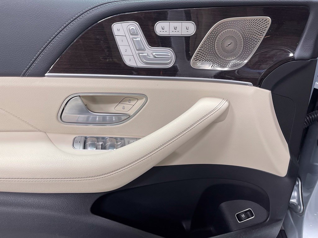 Used 2024 Mercedes-Benz GLS 450 4MATIC image 18