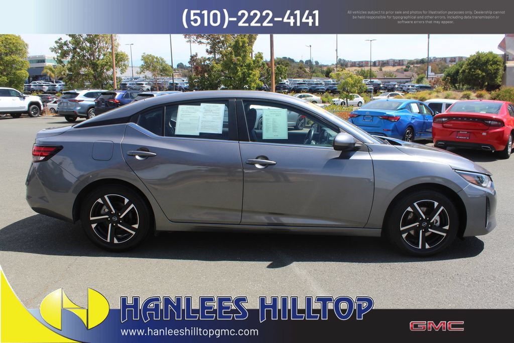 Used 2024 Nissan Sentra SV FWD image 6
