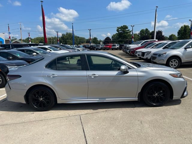 Used 2024 Toyota Camry SE FWD image 7