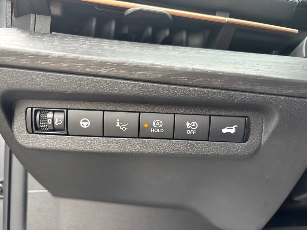 Certified 2023 Nissan Ariya FWD image 24