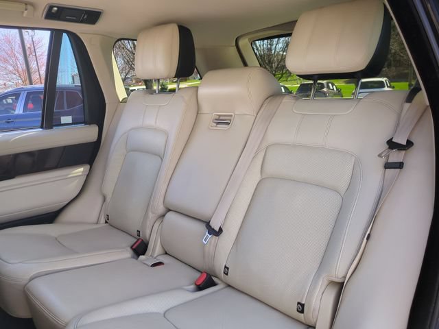 Used 2022 Land Rover Range Rover P525 Westminster Edition LWB AWD/4WD image 27