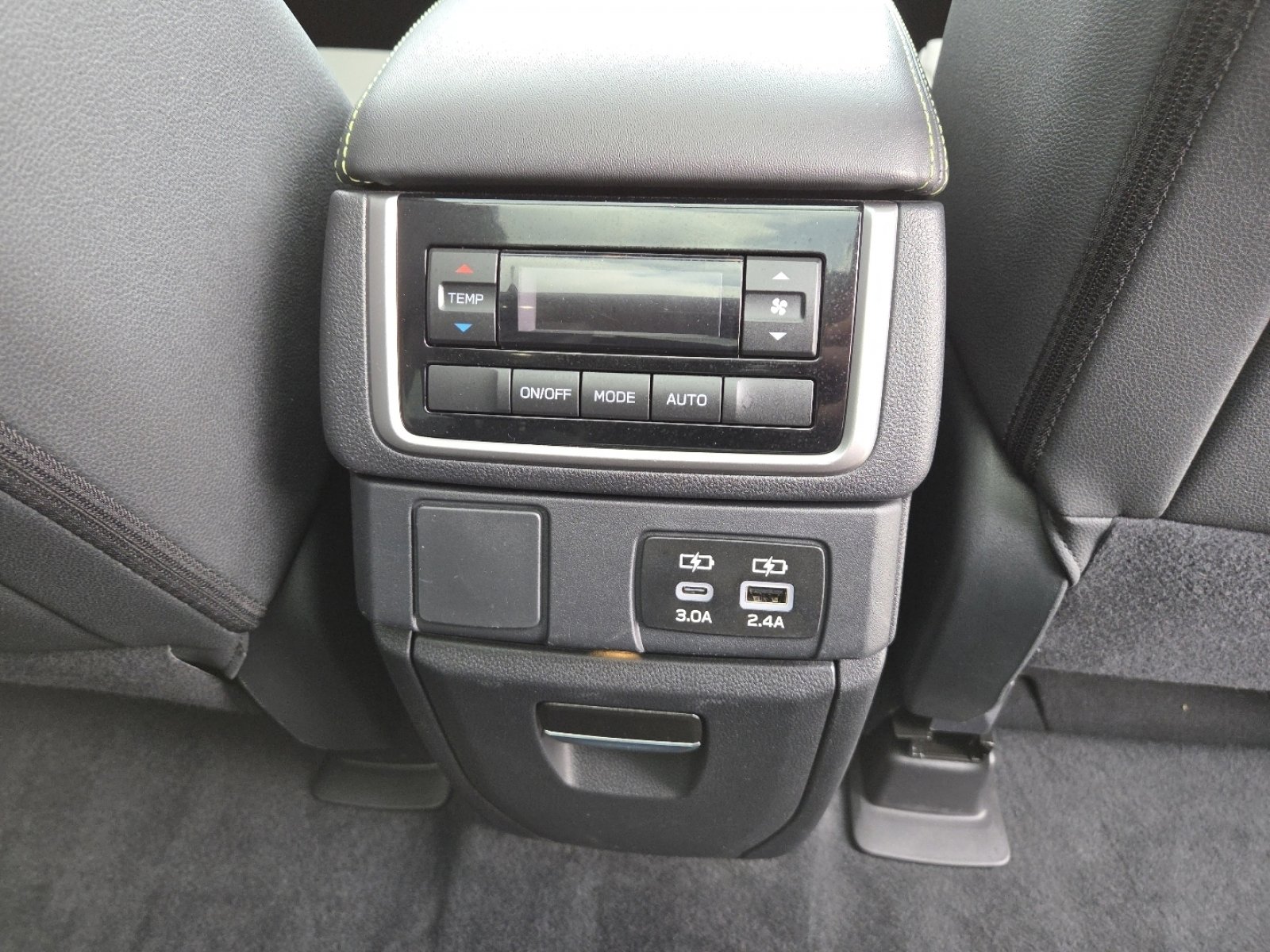 Used 2024 Subaru Ascent Onyx Edition w/ Popular Package Onyx image 24