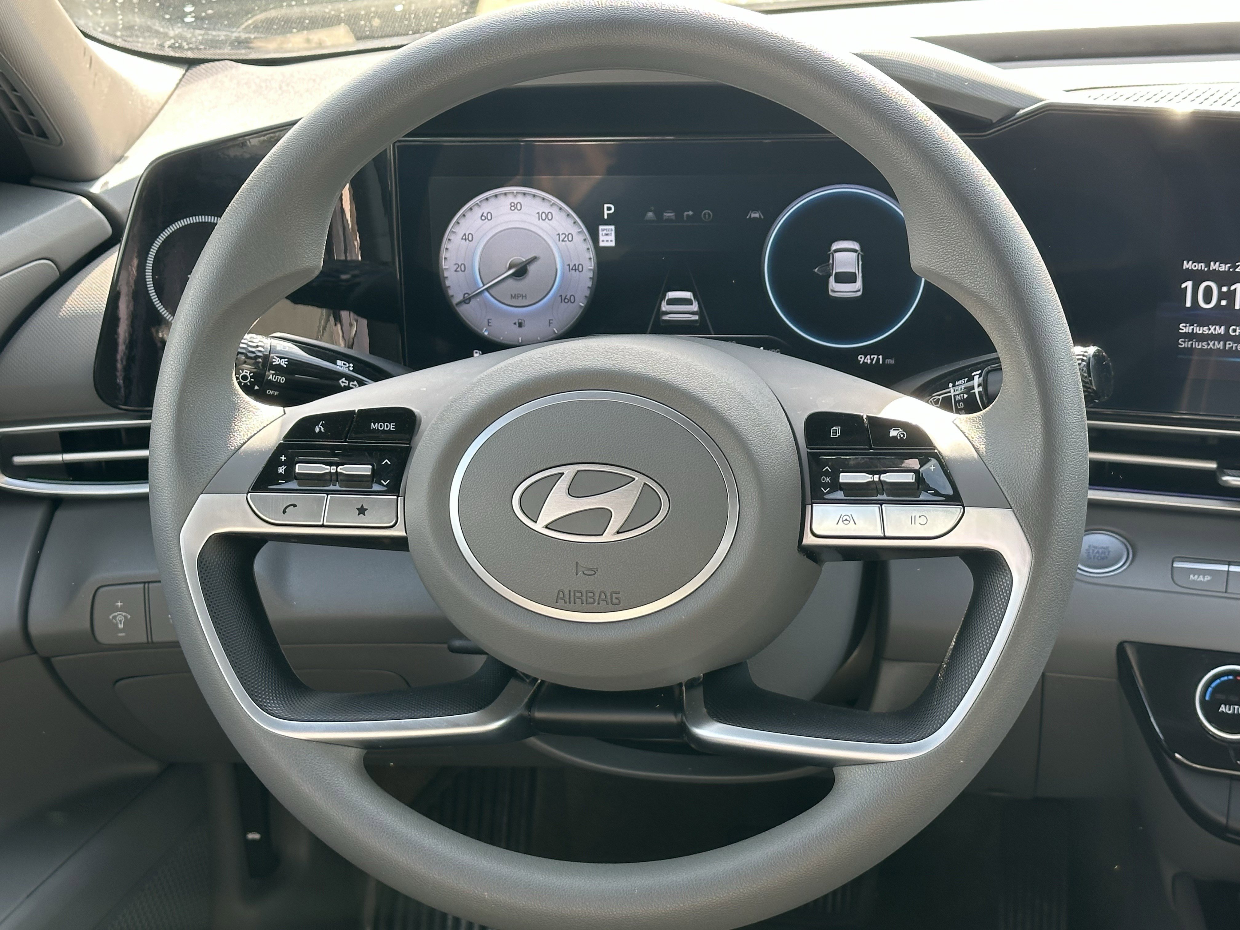 Used 2024 Hyundai Elantra SEL FWD image 24