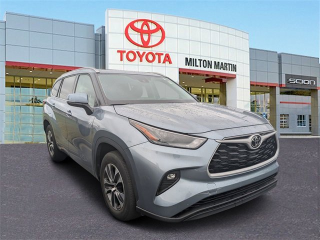 Certified 2022 Toyota Highlander XLE