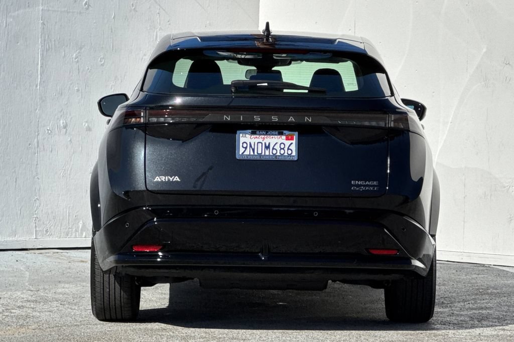 Used 2024 Nissan Ariya AWD image 4
