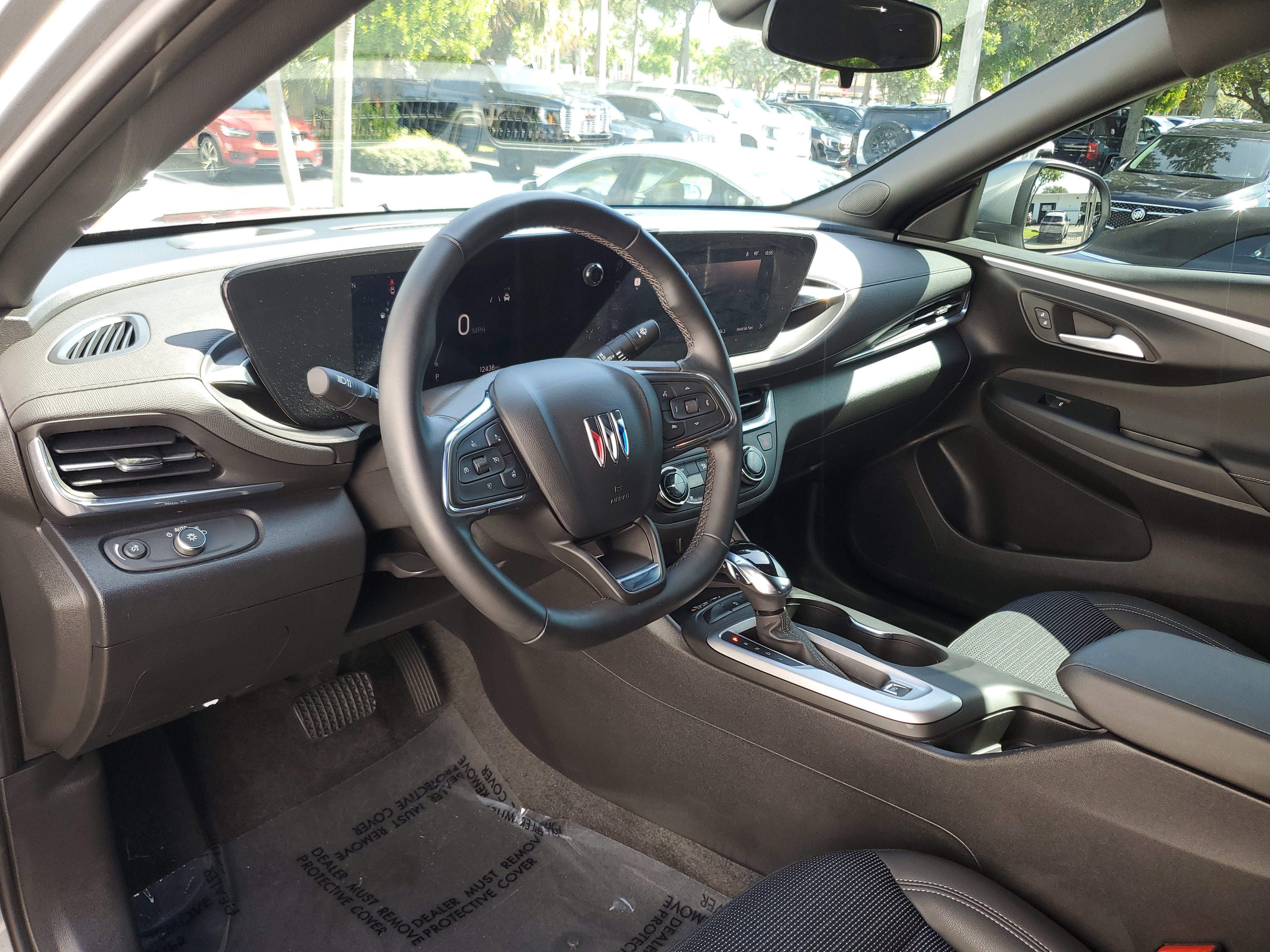 Used 2025 Buick Envista Sport Touring w/ Convenience I Package FWD image 22