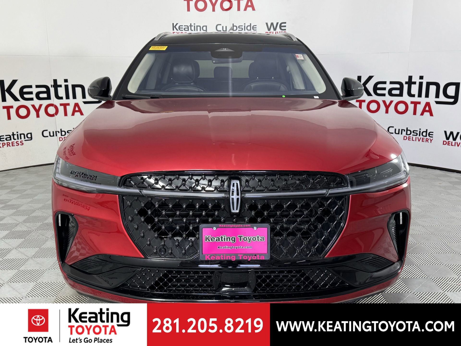 Used 2024 Lincoln Nautilus Reserve image 10