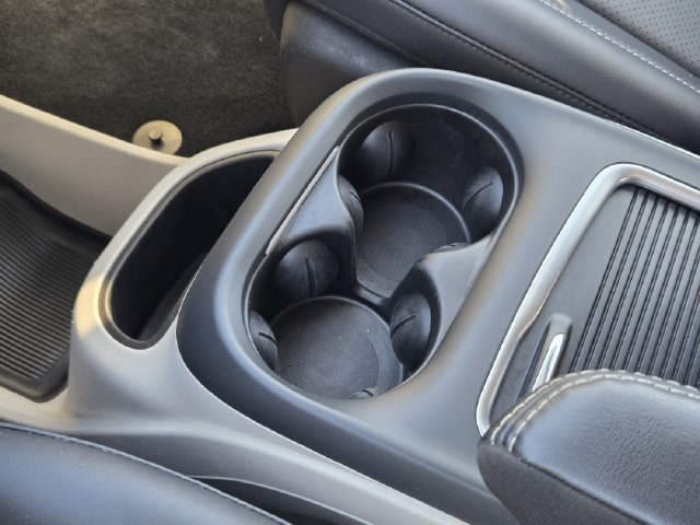 Used 2024 Chrysler Pacifica Touring-L FWD image 20