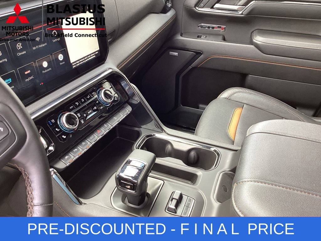 Used 2024 GMC Sierra 1500 AT4 w/ AT4 Preferred Package AWD/4WD image 40