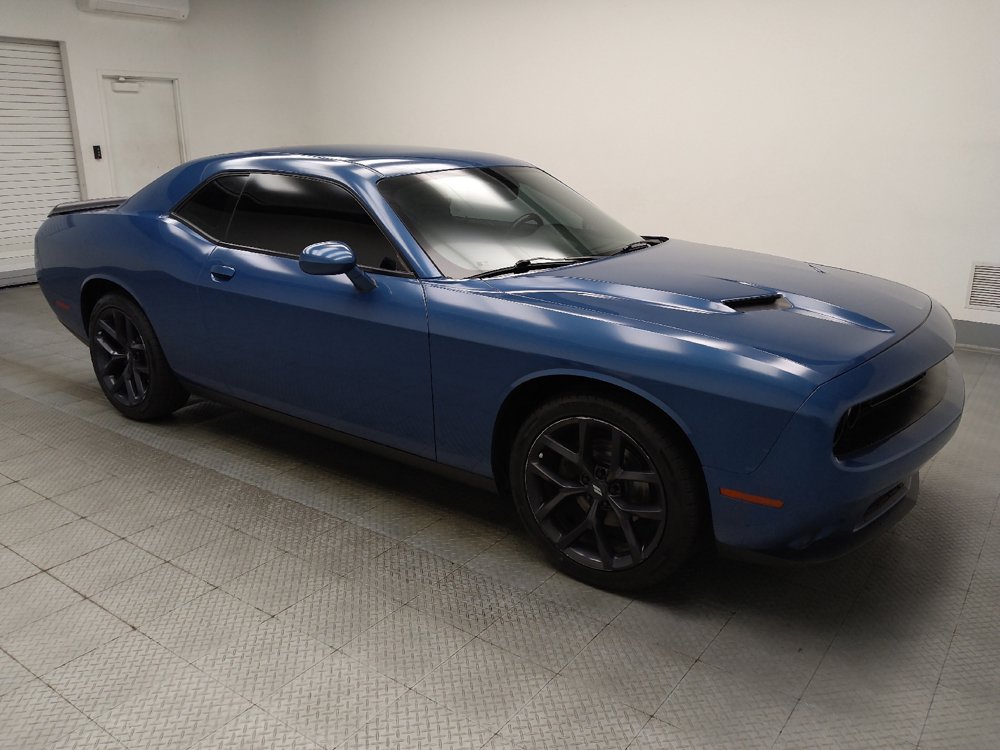 Used 2020 Dodge Challenger SXT w/ Blacktop Package RWD image 11