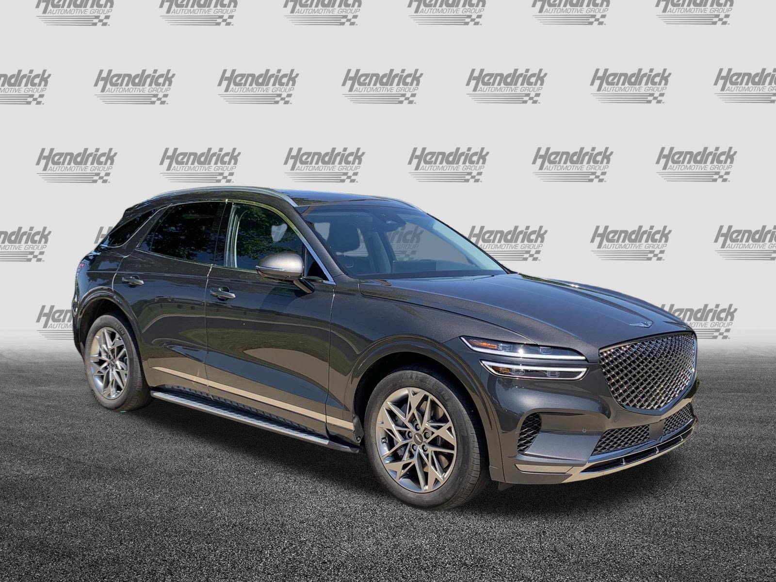 Used 2025 Genesis GV70 2.5T w/ Advanced Package AWD/4WD image 2