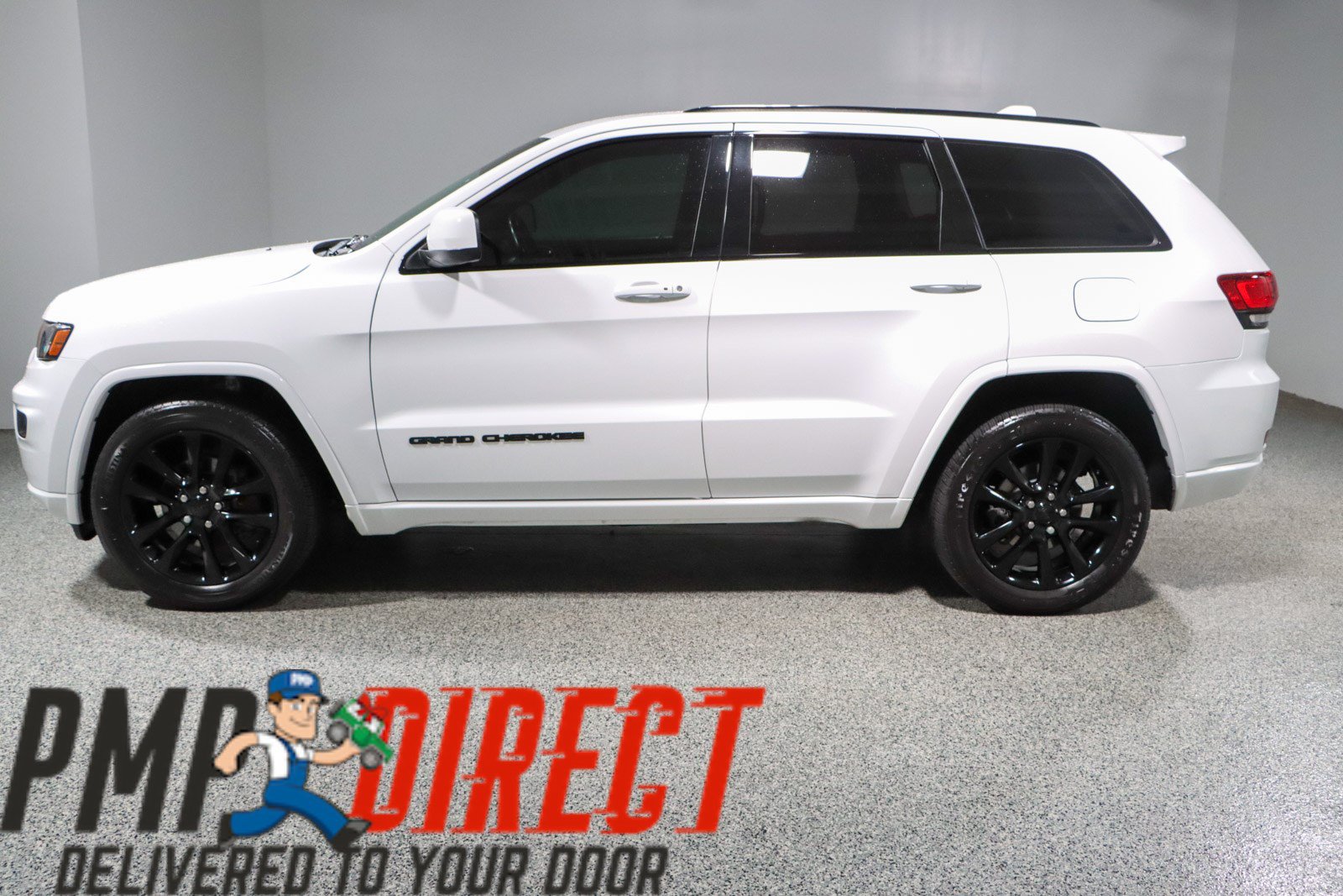 Used 2020 Jeep Grand Cherokee Altitude RWD image 10
