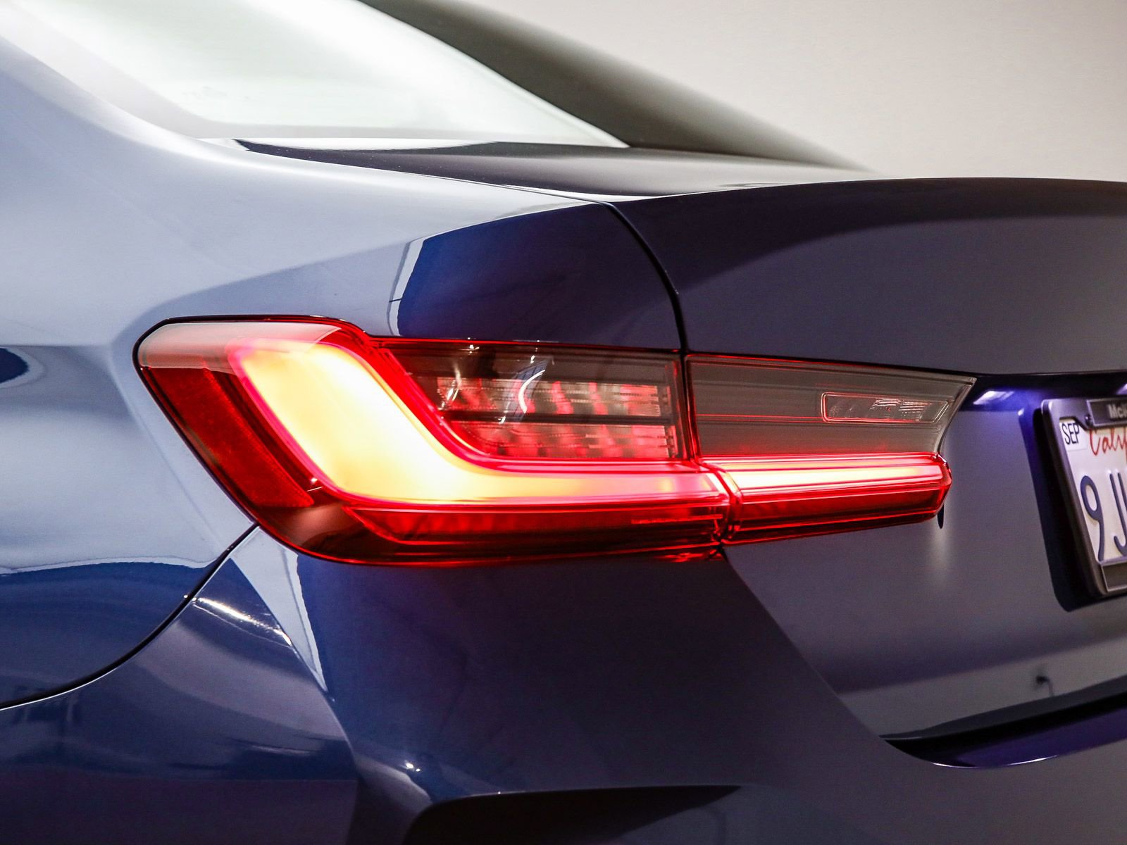 Certified 2024 BMW 330i Sedan w/ Convenience Package RWD image 12