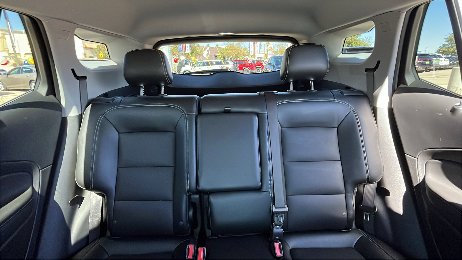 Certified 2024 GMC Terrain SLT image 23