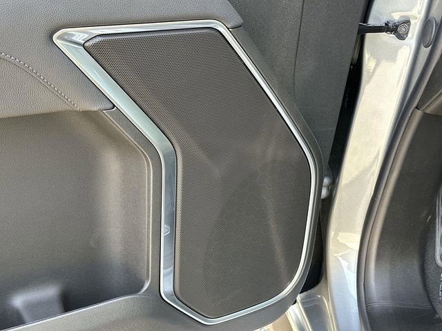 New 2026 GMC Sierra 1500 Elevation w/ LPO, Elevation Black Package image 20