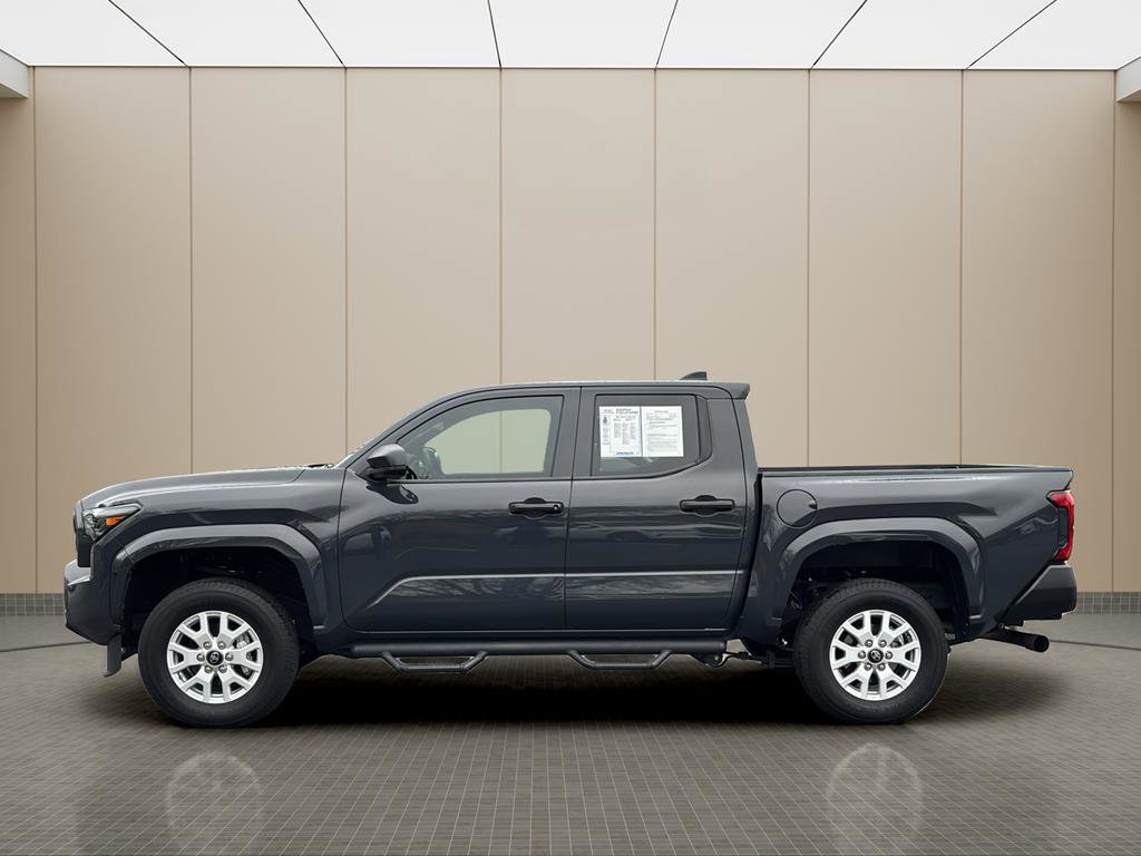 Used 2024 Toyota Tacoma SR image 2