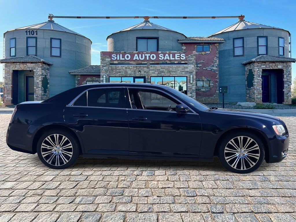 Used 2014 Chrysler 300 S image 6