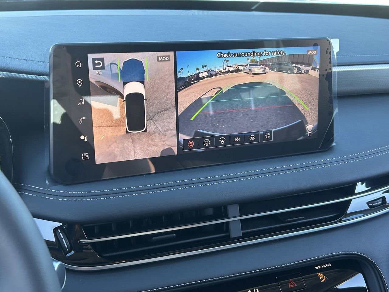 New 2026 INFINITI QX60 Luxe w/ Cargo Package image 29