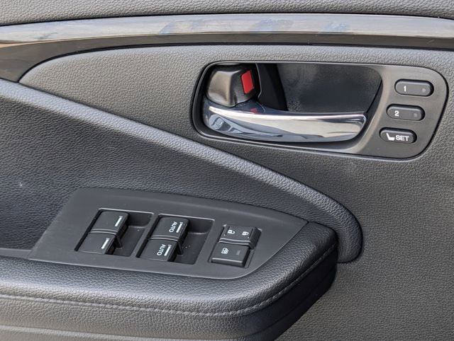 Used 2017 Honda Pilot Elite image 24