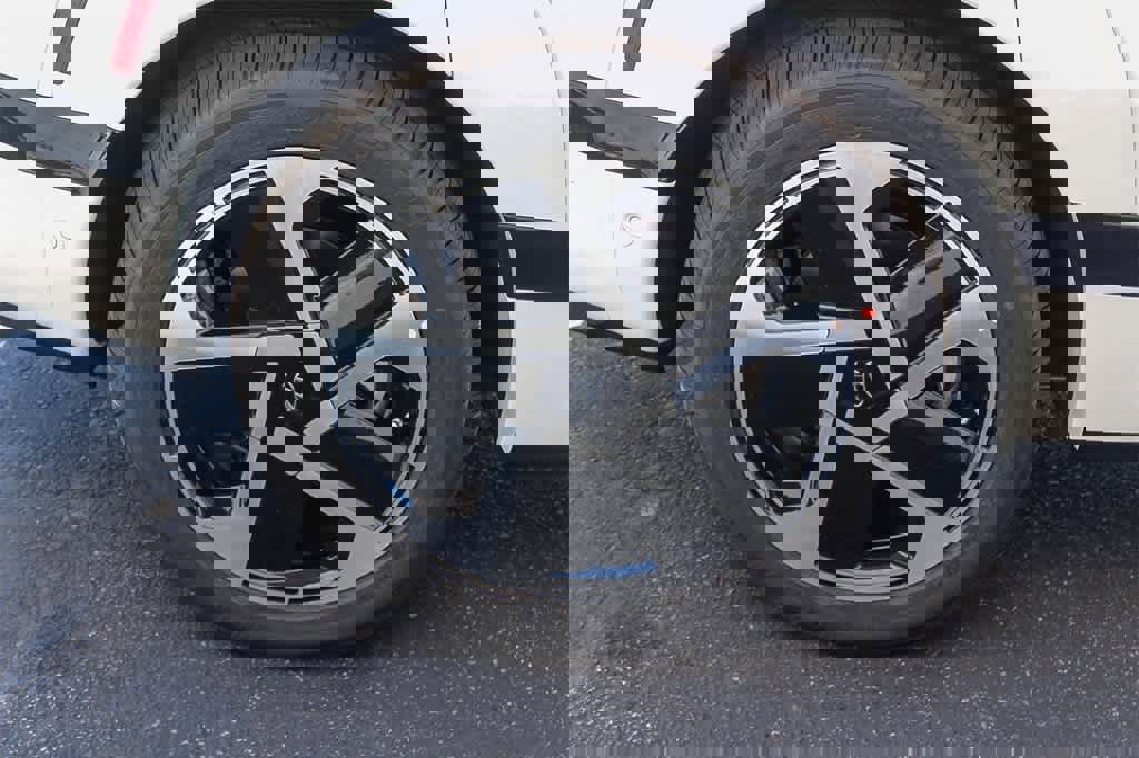 New 2026 Hyundai Ioniq 9 Calligraphy w/ Tow & Go Package image 9