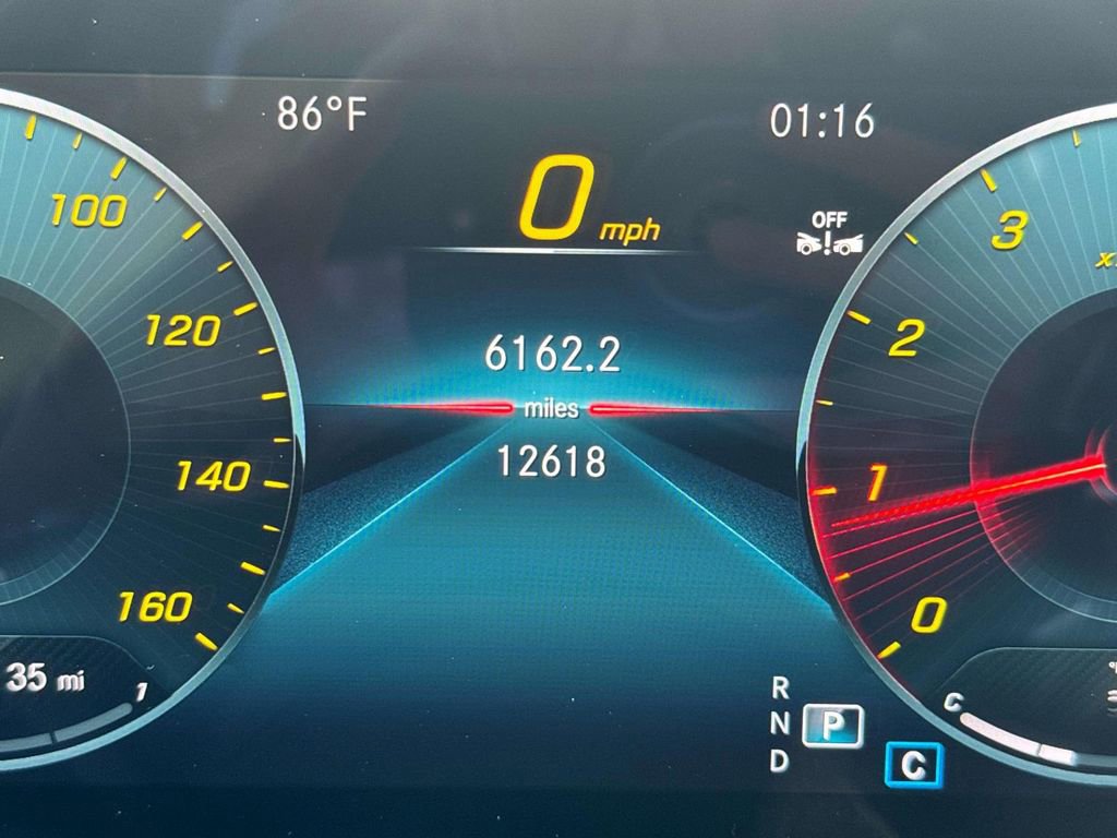 Used 2023 Mercedes-Benz GLA 250 image 27