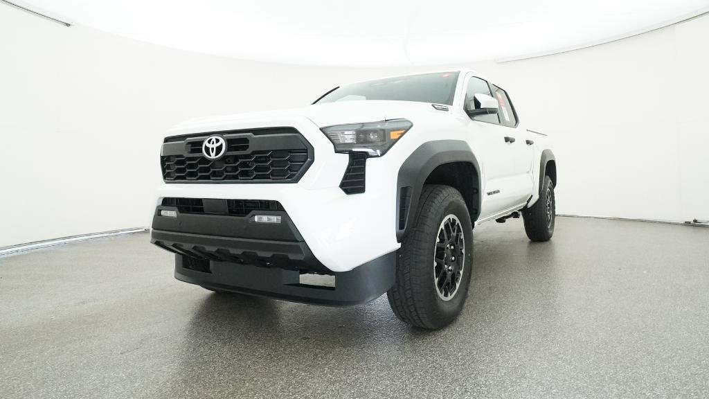 Certified 2025 Toyota Tacoma TRD Off-Road w/ TRD Off Road Upgrade Package image 4