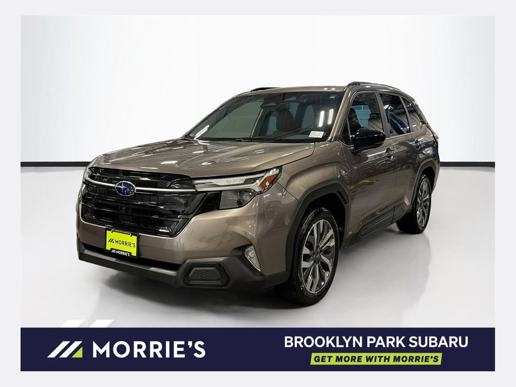 Used 2025 Subaru Forester Touring AWD/4WD image 1
