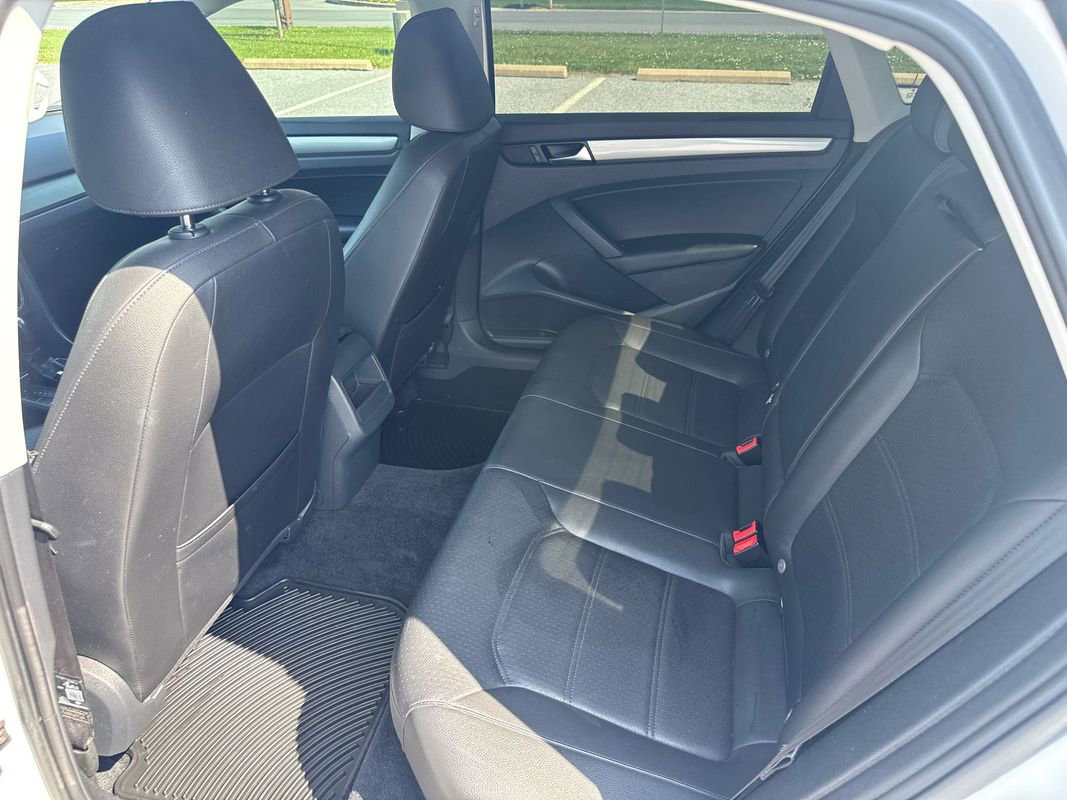 Used 2013 Volkswagen Passat 2.5 S FWD image 11