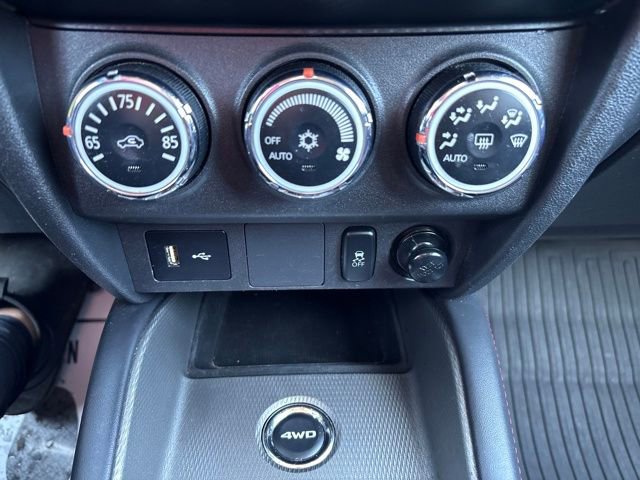 Used 2018 Mitsubishi Outlander Sport ES image 18